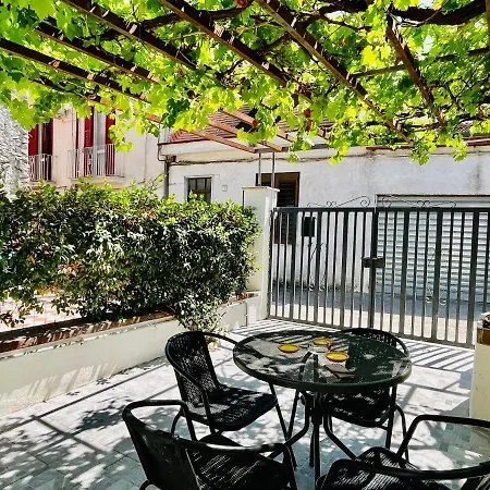 Alojamento de Acomodação e Pequeno-almoço B&B Alife *